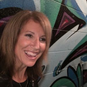 Meet your Posher, Donna